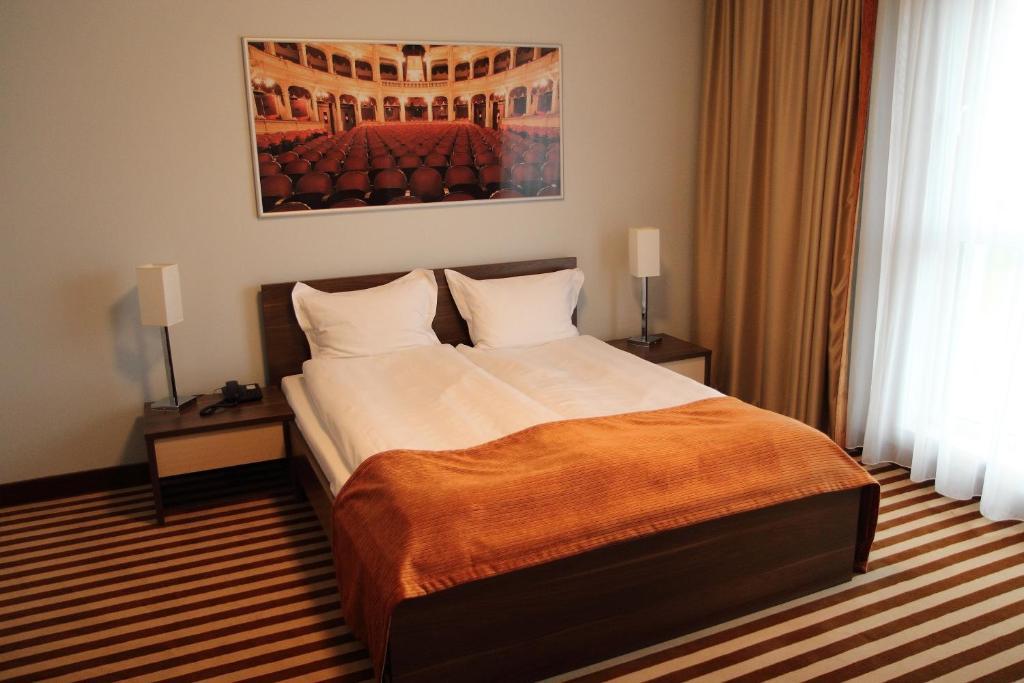 Hotel Poznanski A2 Luboń Oda fotoğraf