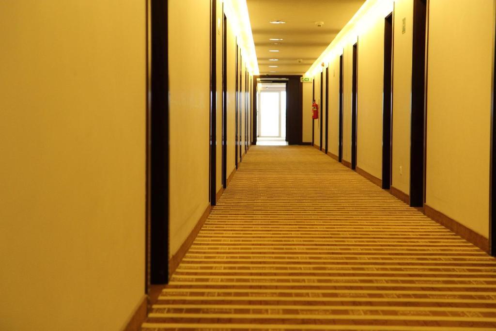 Hotel Poznanski A2 Luboń Dış mekan fotoğraf